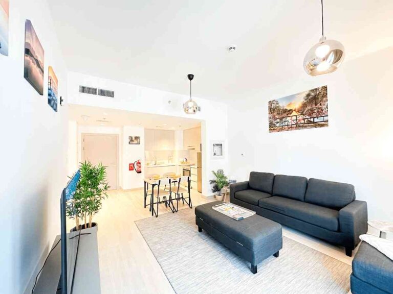 waters edge Holiday Home