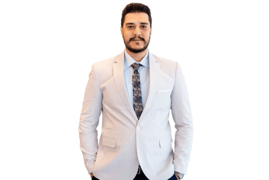 Sales Consultant- Tarek Idlbi