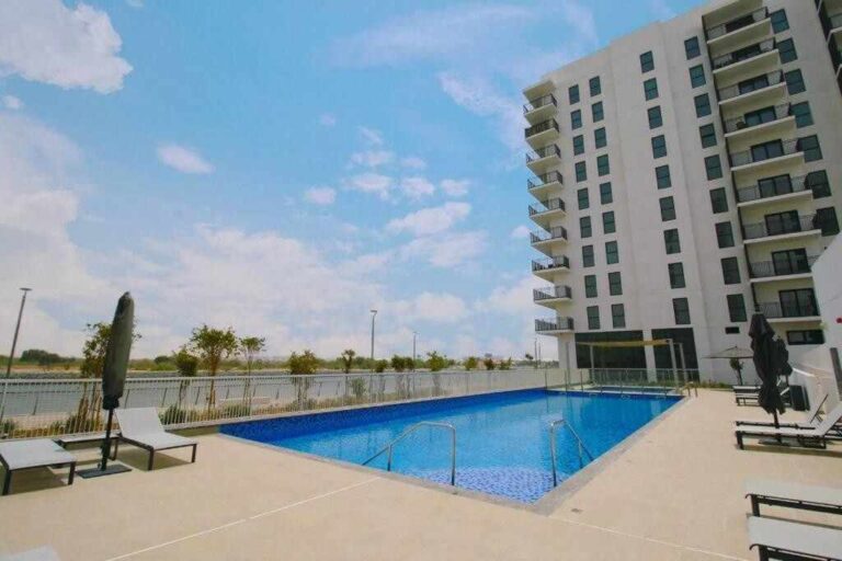 Waters Edge Yas Island Apartment for Rent