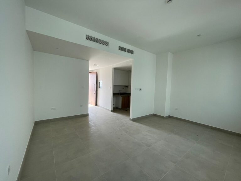Apartment for Rent in Al Khaleej Village, Al Ghadeer