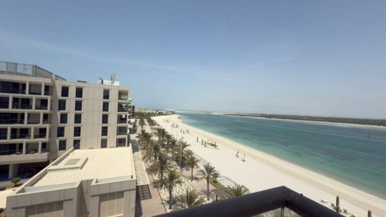 Apartment For Rent in Qaryat Al Hidd, Saadiyat Island