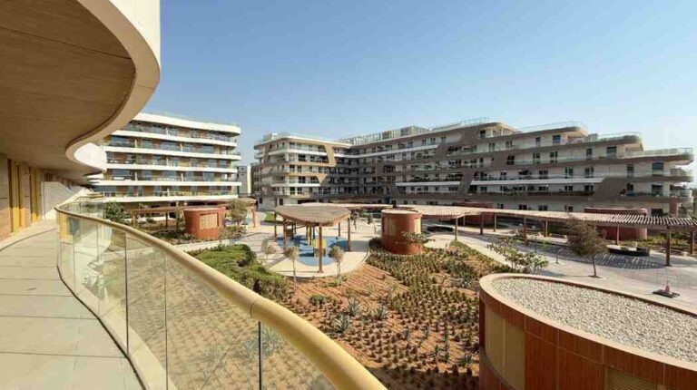 Apartment Available for Rent in Qaryat Al Hidd, Saadiyat Island