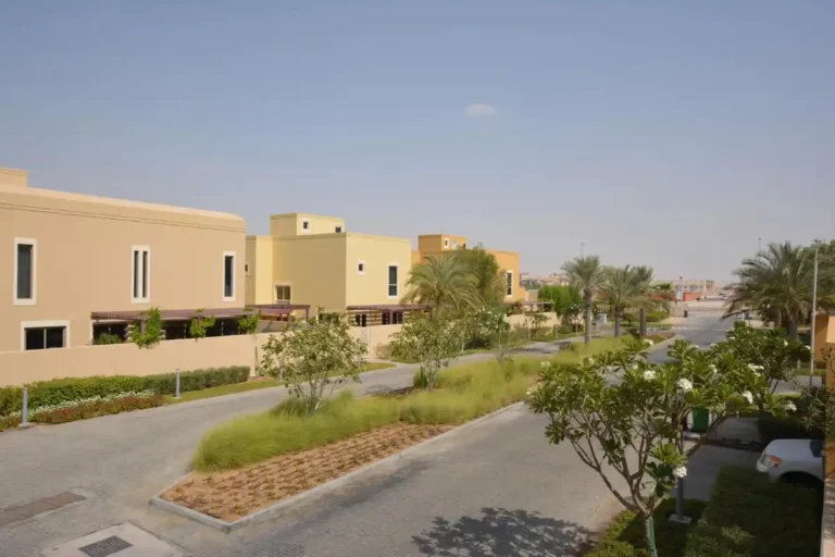 Al Raha Gardens Abu Dhabi l Luxury Corner Villa for Sale
