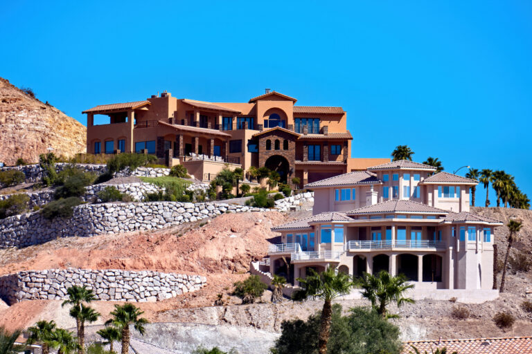 Villa Compounds in Abu Dhabi