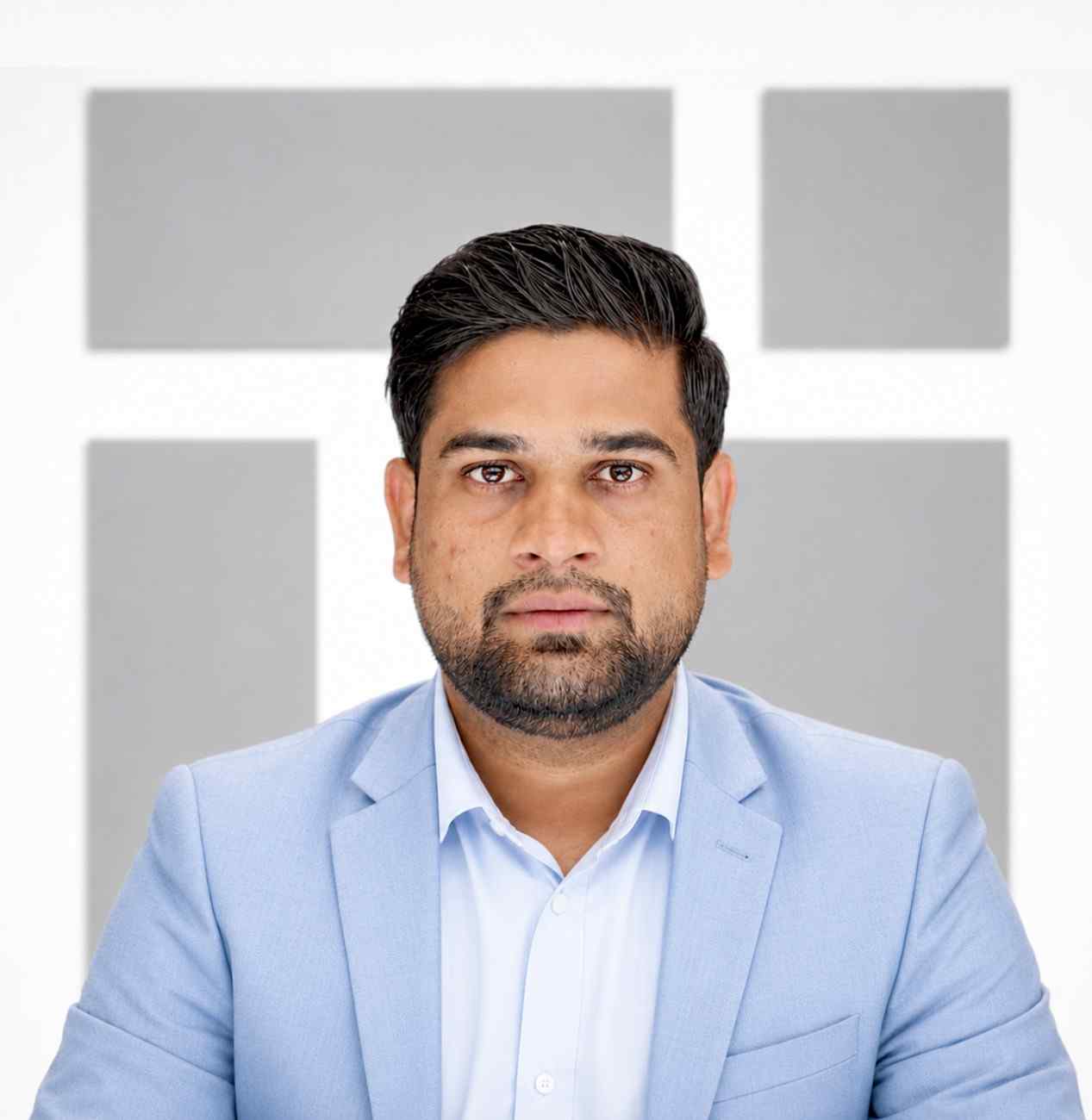 Sant Kumar - Graphic Designer