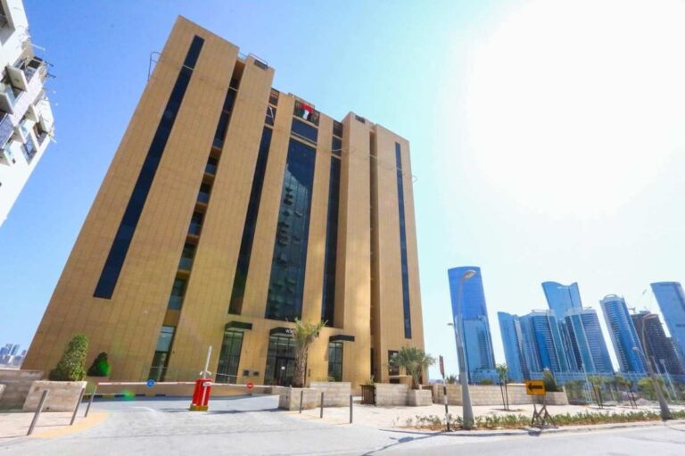 Al Qurm View Al Reem Island | Apartment for Rent