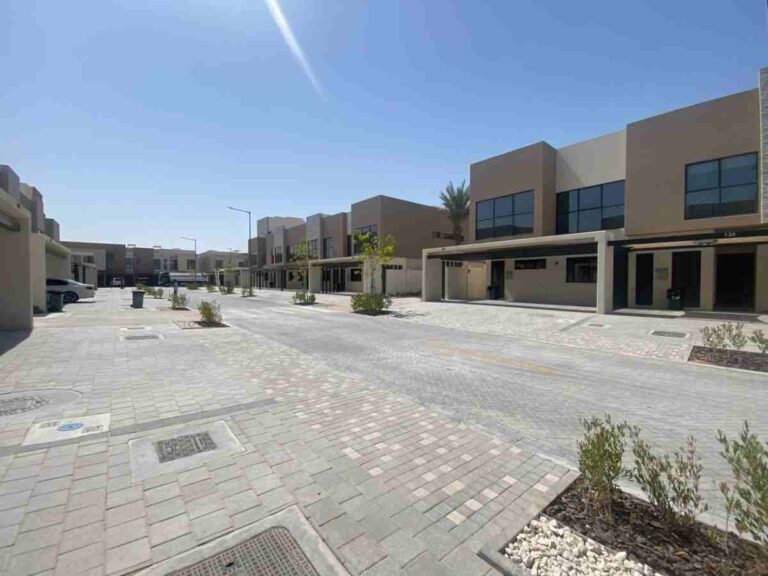 Bloom Gardens Abu Dhabi | Aldhay Townhouse for Rent